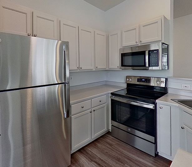 Rosemont Park Apartments for Rent in West Linn OR - Cascade Summit - Pine virtual tour
