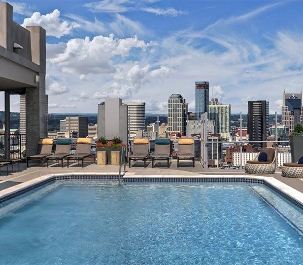 SkyHouse Nashville rooftop pool virtual tour Nashville TN - Midtown Downtown