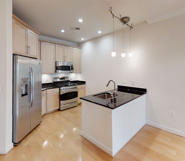 Apartments in Tysons Corner VA - The Reserve at Tysons Corner Soho / 1 Bedroom 