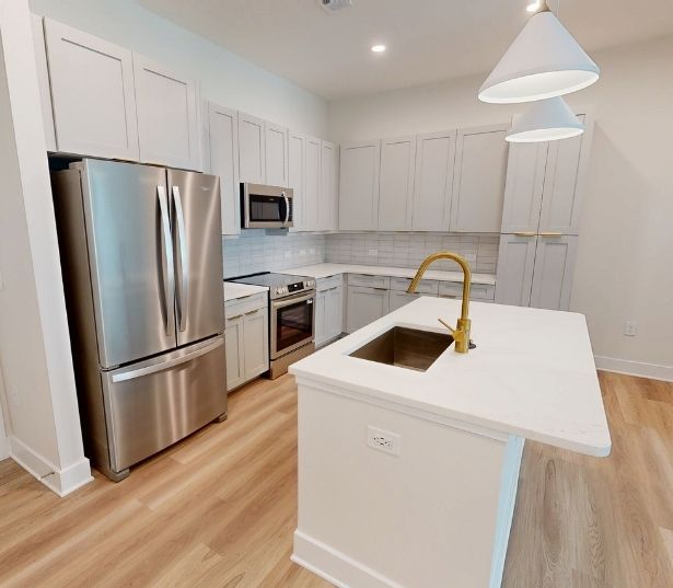 Brand New Apartments in South Tampa - The Residence Peninsula | Portlight Floor Plan Virtual Tour