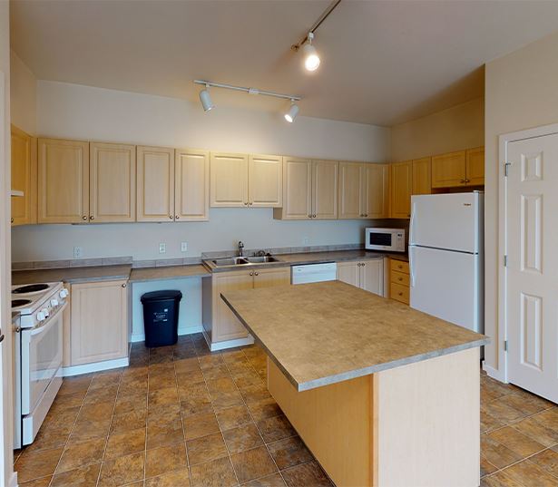 Lake Sammamish State Park apartments - The Timbers at Issaquah Ridge Cypress 1 Bedroom