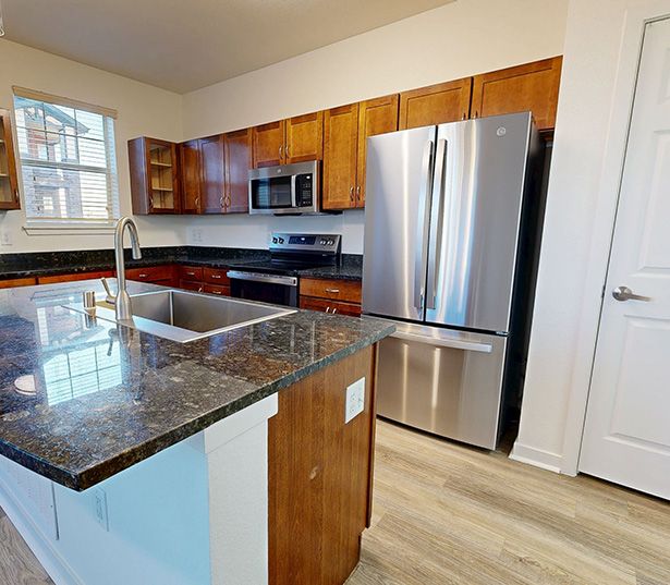 Aurora Apartments for Rent - The Sanctuary at Tallyns Reach - Ozark Virtual Tour
