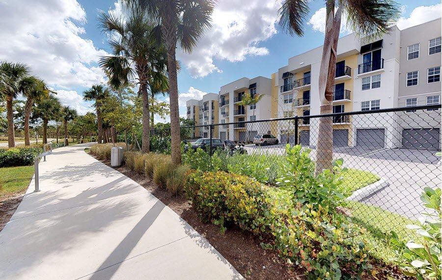 The District Boynton - Apartments near West Palm Beach - trail virtual tour