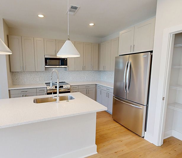 Charleston Apartments - Brooking Square Apartments & Townhomes - The Waterline Virtual Tour