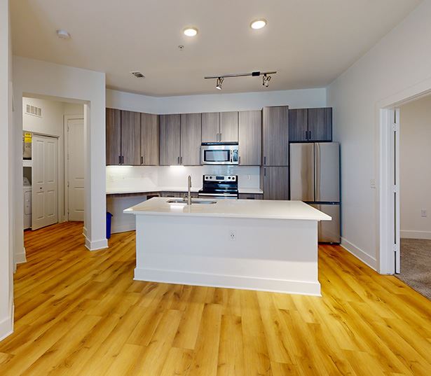 2125 Yale Apartments in Houston Heights - White Oak II Floor Plan Virtual Tour