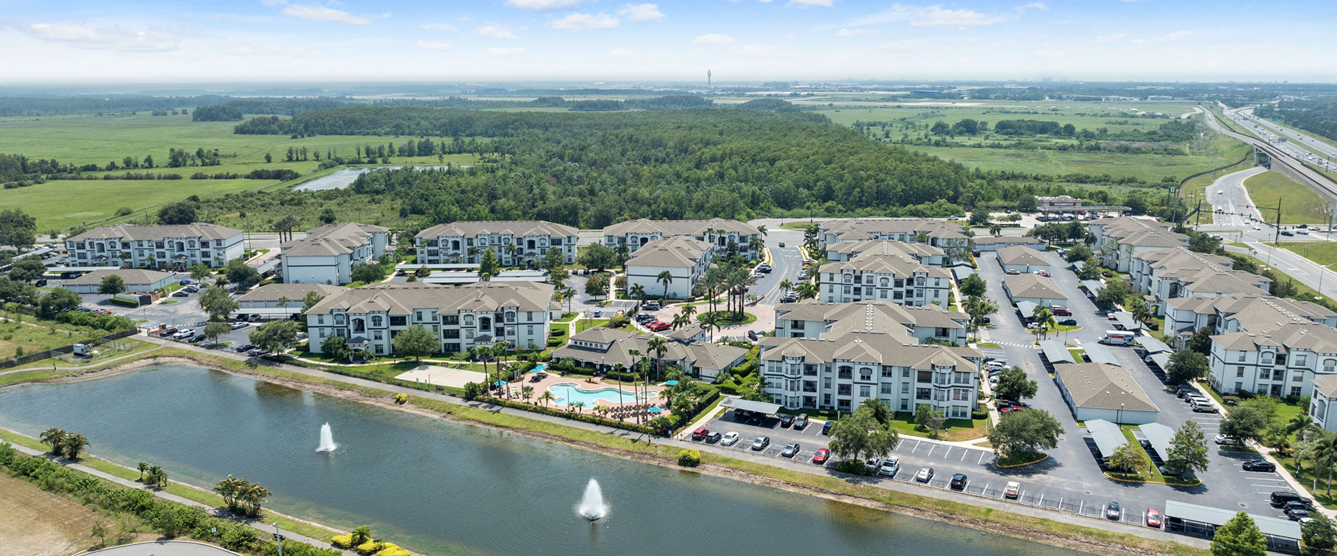 Apartments in Orlando- Reserve at Beachline exterior