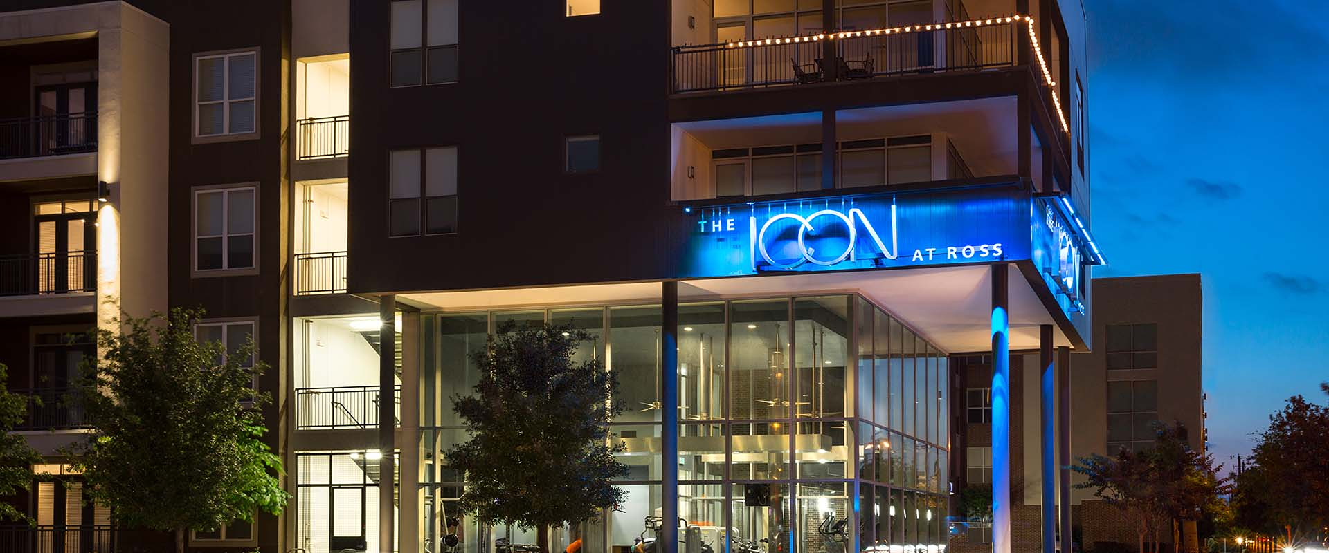 The Icon at Ross Apartments in Dallas, TX - Exterior