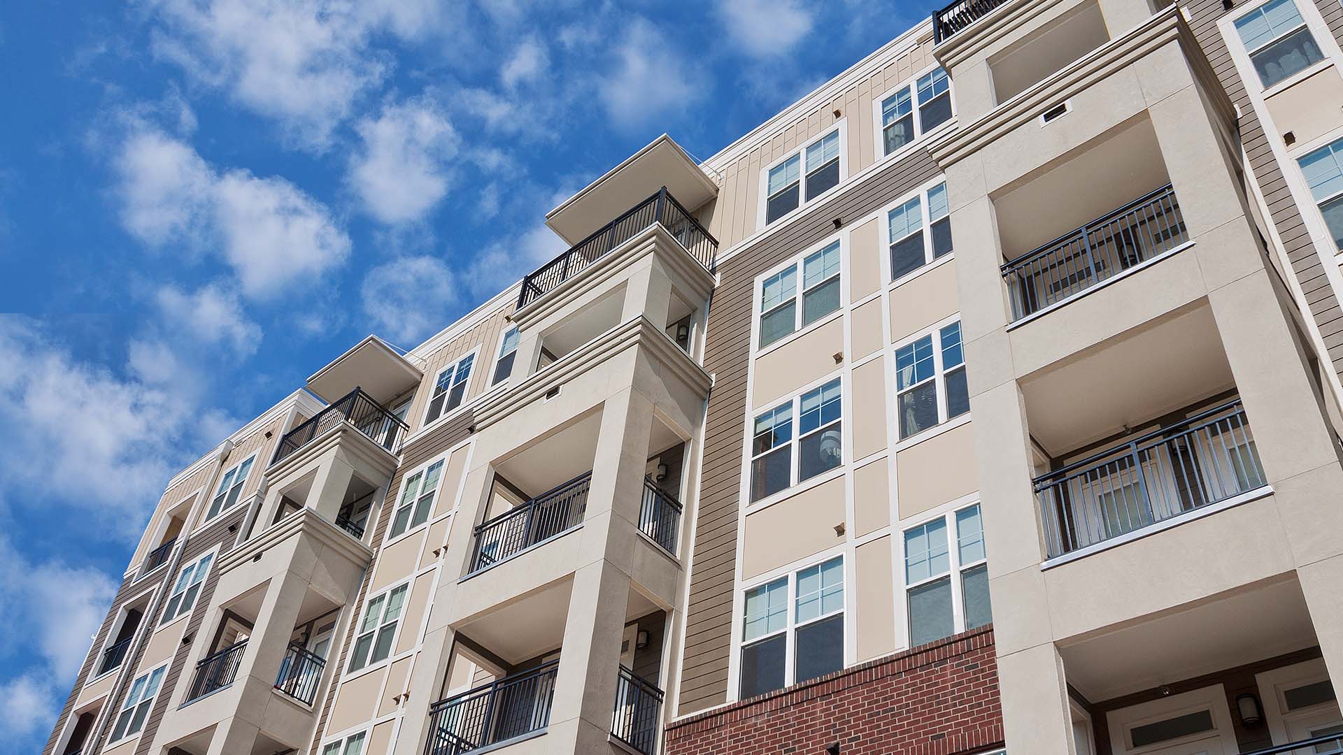 Marshall Park Apartments Luxury Townhomes in Raleigh, NC