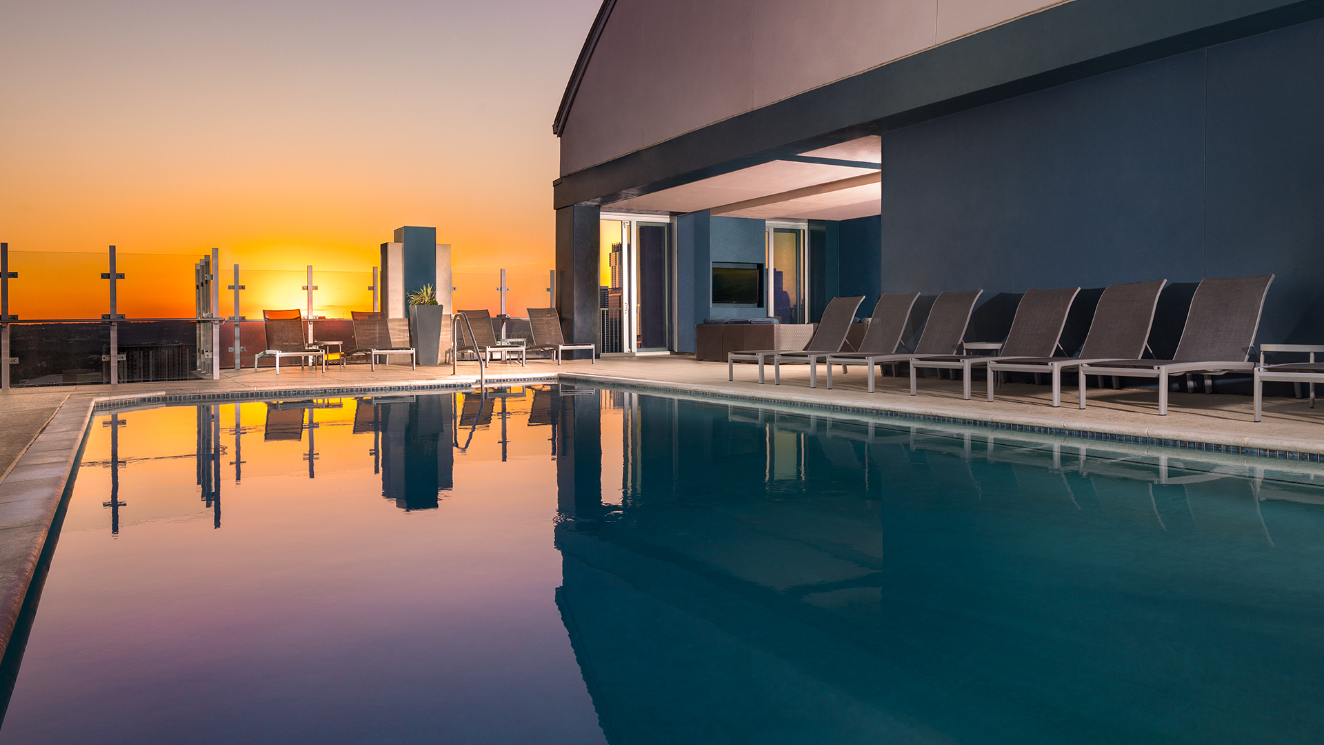 SkyHouse Austin Apartments for Rent Rainey Street, Austin, TX