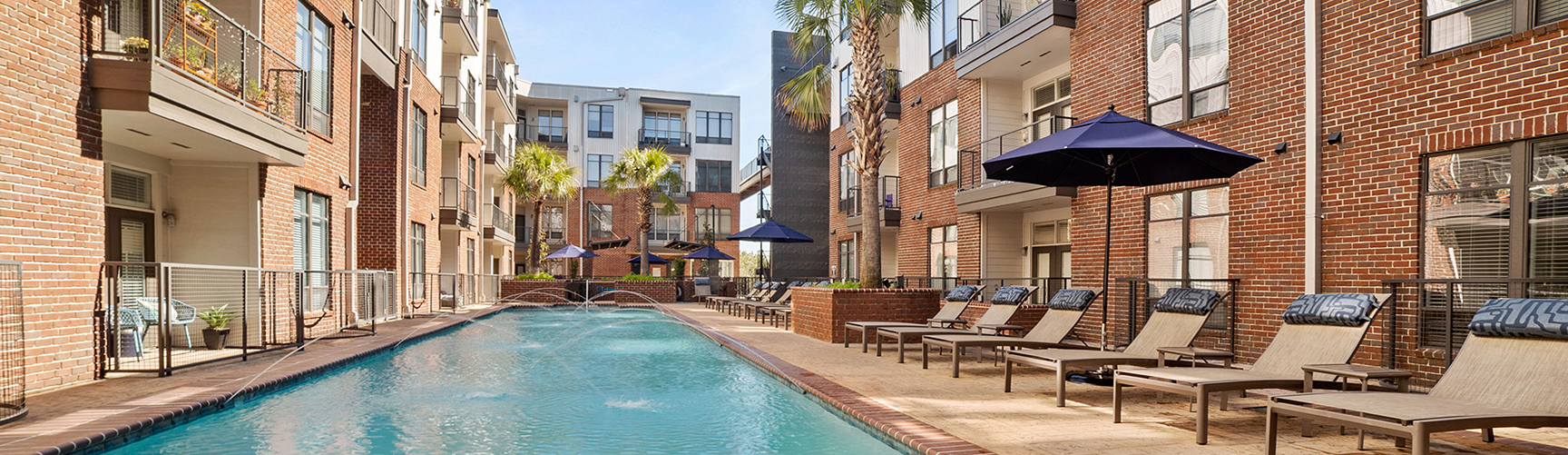 Apartments in the heights houston tx - 2125 Yale pool