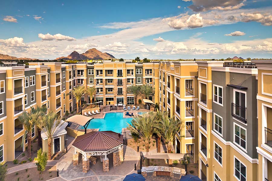 Arcadia Apartments for Rent in Phoenix - District at Biltmore - Exterior