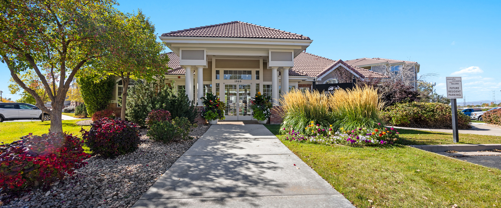 Affordable Apartments in Denver - Highland Square and Highland Crossing - Neighborhood