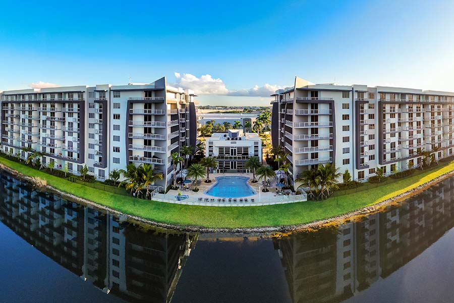 LaVida Apartments | Miami, FL Apartments | exterior