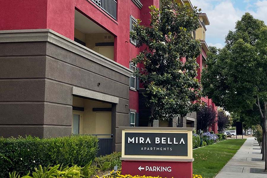 Mira Bella Neighborhood - San Diego, CA