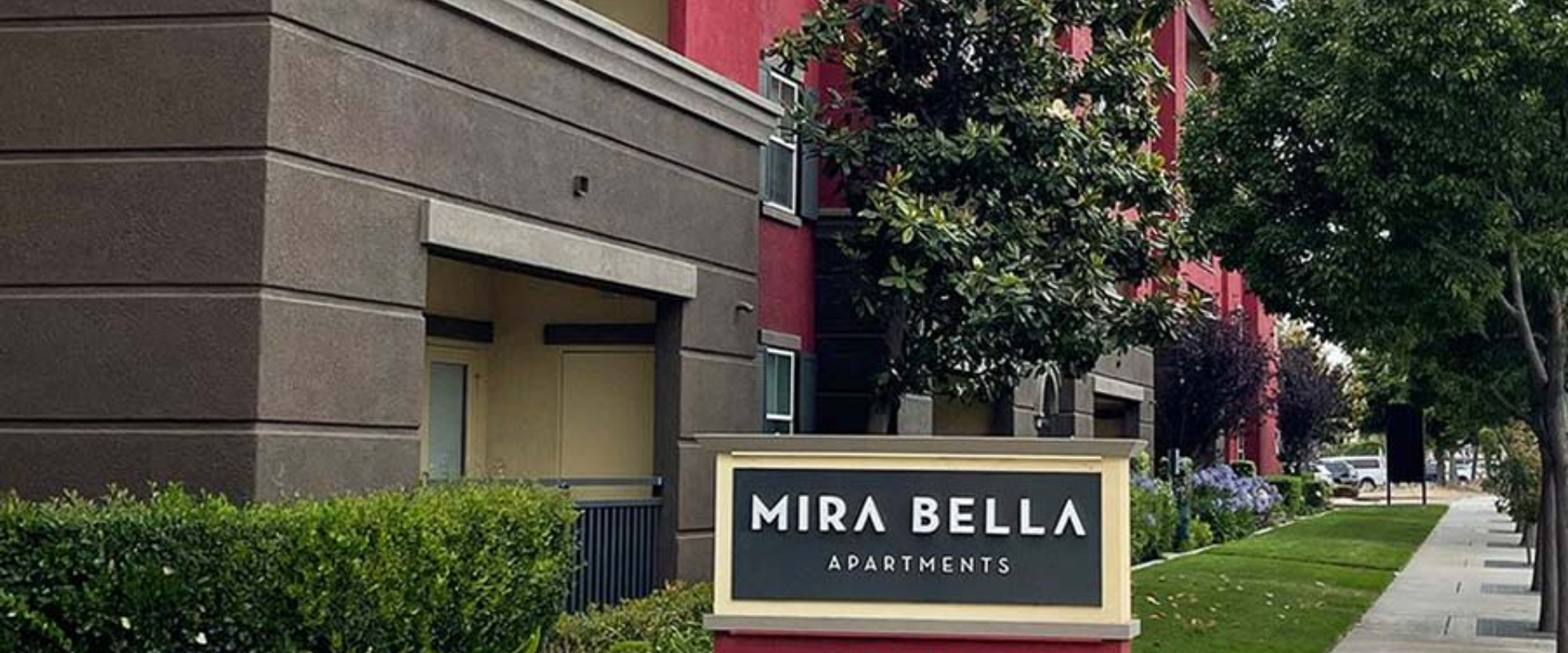 Mira Bella Neighborhood - San Diego, CA