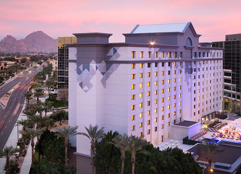 District at Biltmore Luxury Apartments in Biltmore, Phoenix
