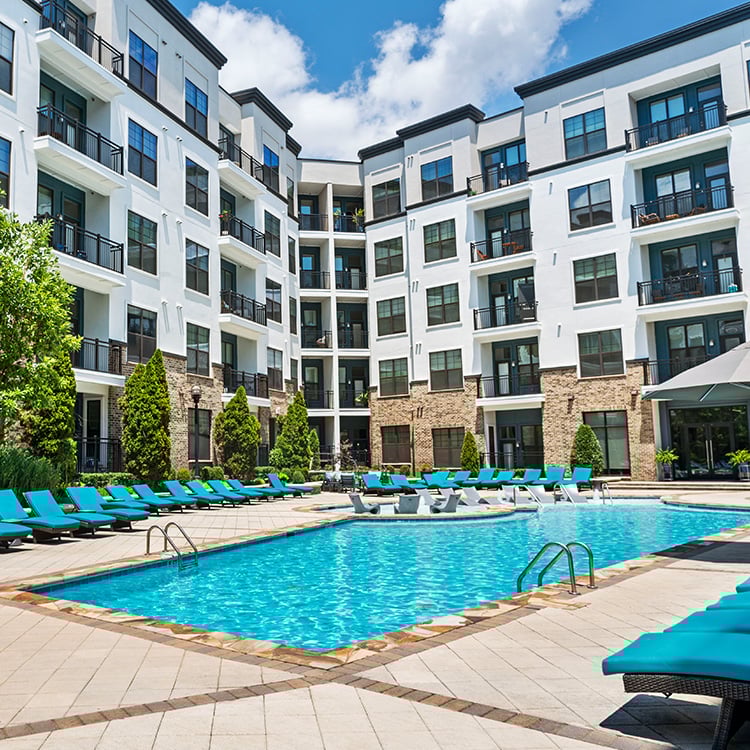 Pet friendly Apartments in Nashville, TN - 2700 Charlotte Ave Apartments - Online Reviews