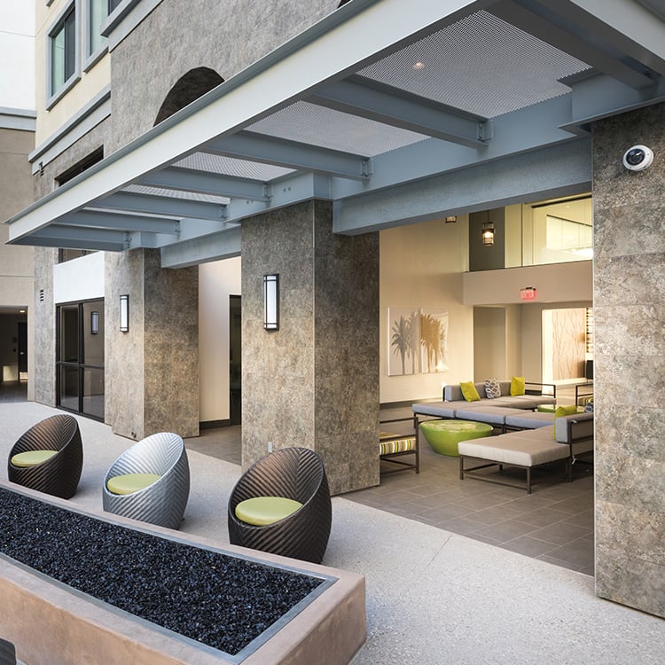 Joule La Floresta Apartments in Brea - outdoor lounge
