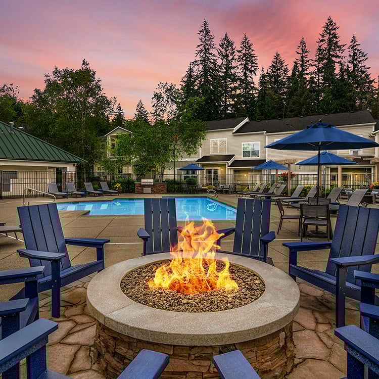 The Lodge at Redmond Ridge apartments in Union Hill near Aerotek - pool sundeck