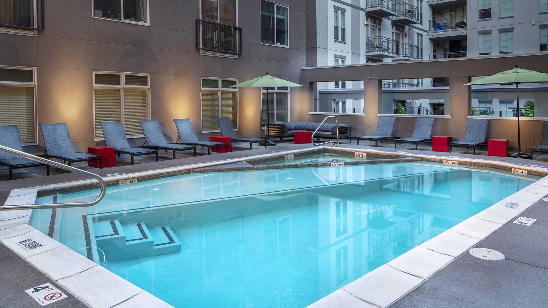 The Battery on Blake Street - Denver LoDo Apartments - Pool