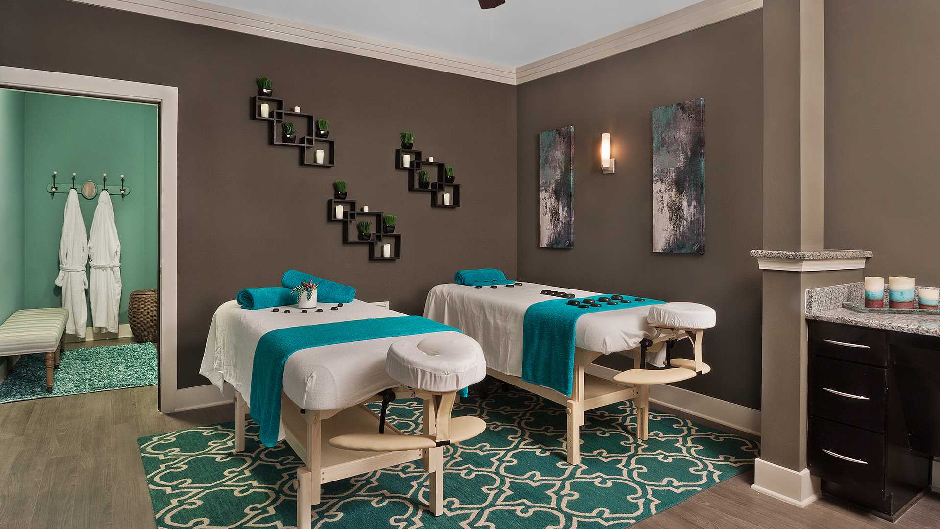 Marshall Park Apartments Luxury Townhomes in Raleigh, NC