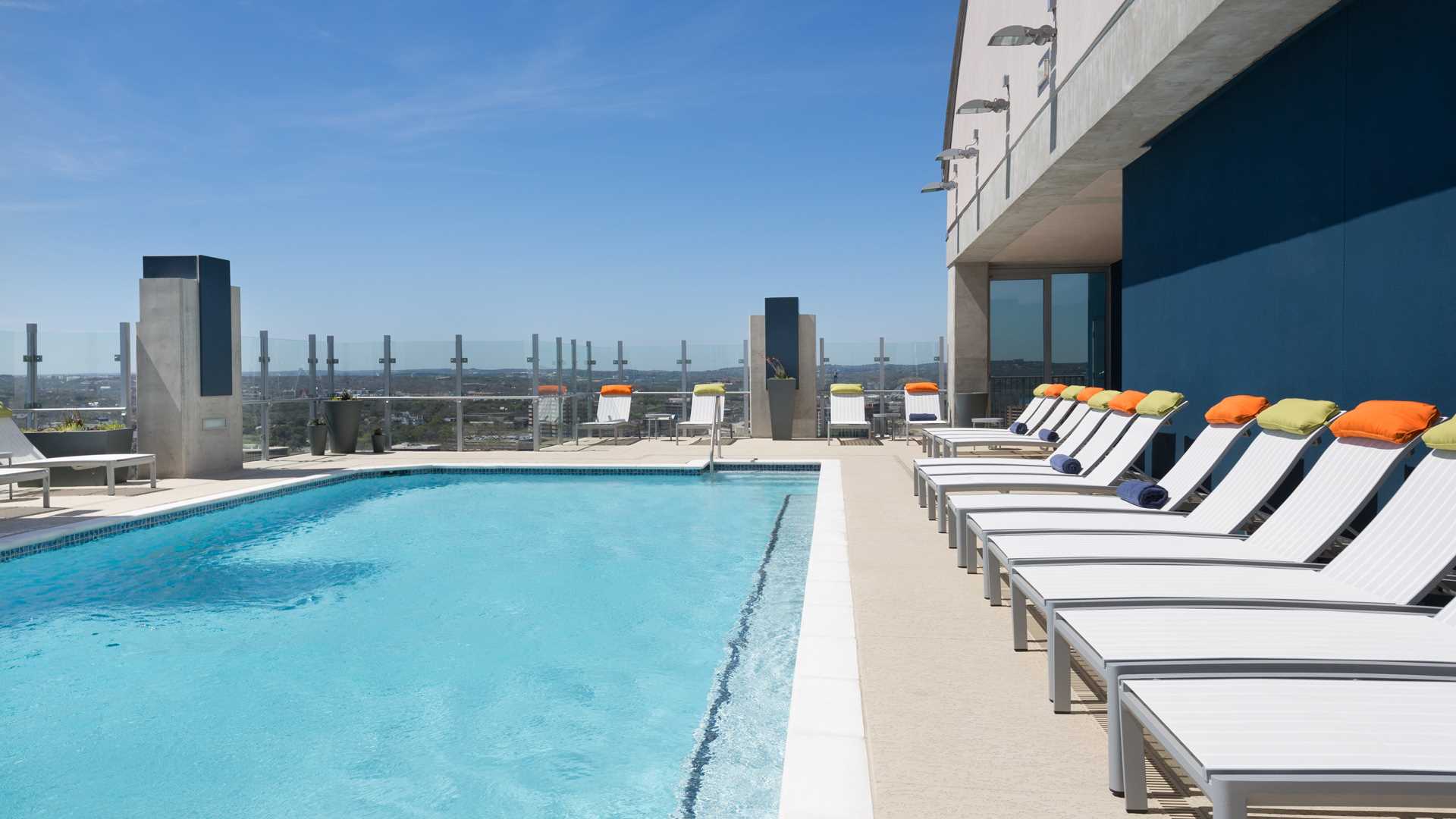 Downtown Austin, TX Apartments on Rainey Street SkyHouse Austin