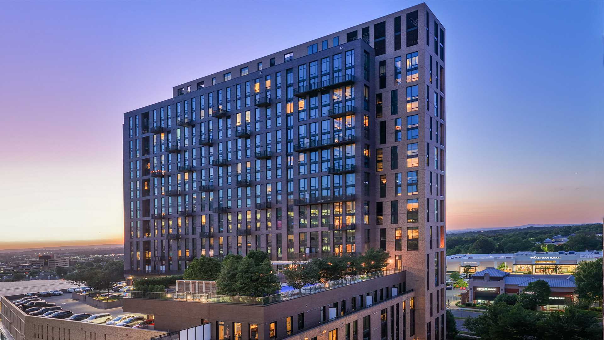 1 Bedroom Apartments in Reston, VA - Signature Apartments - Exterior