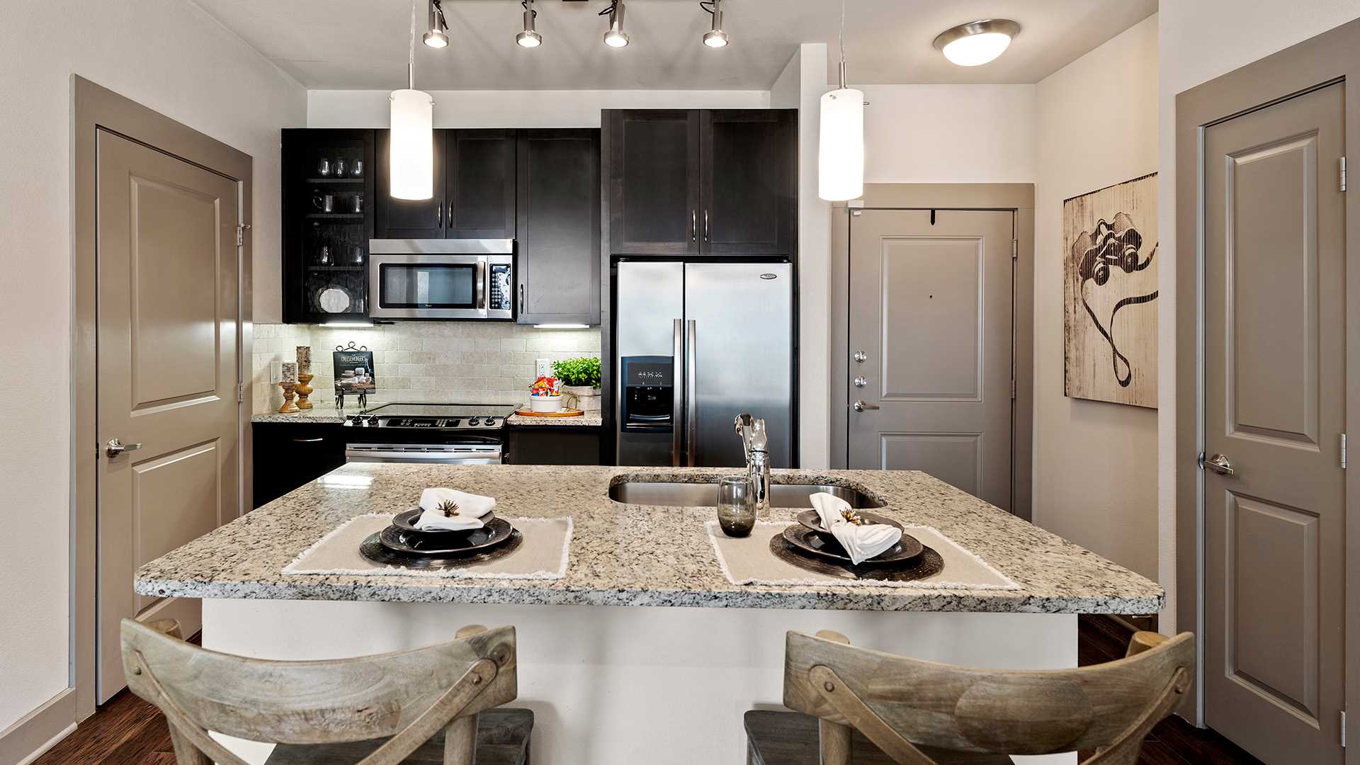 Grapevine, Texas Apartments for Rent StoneLedge Apartments