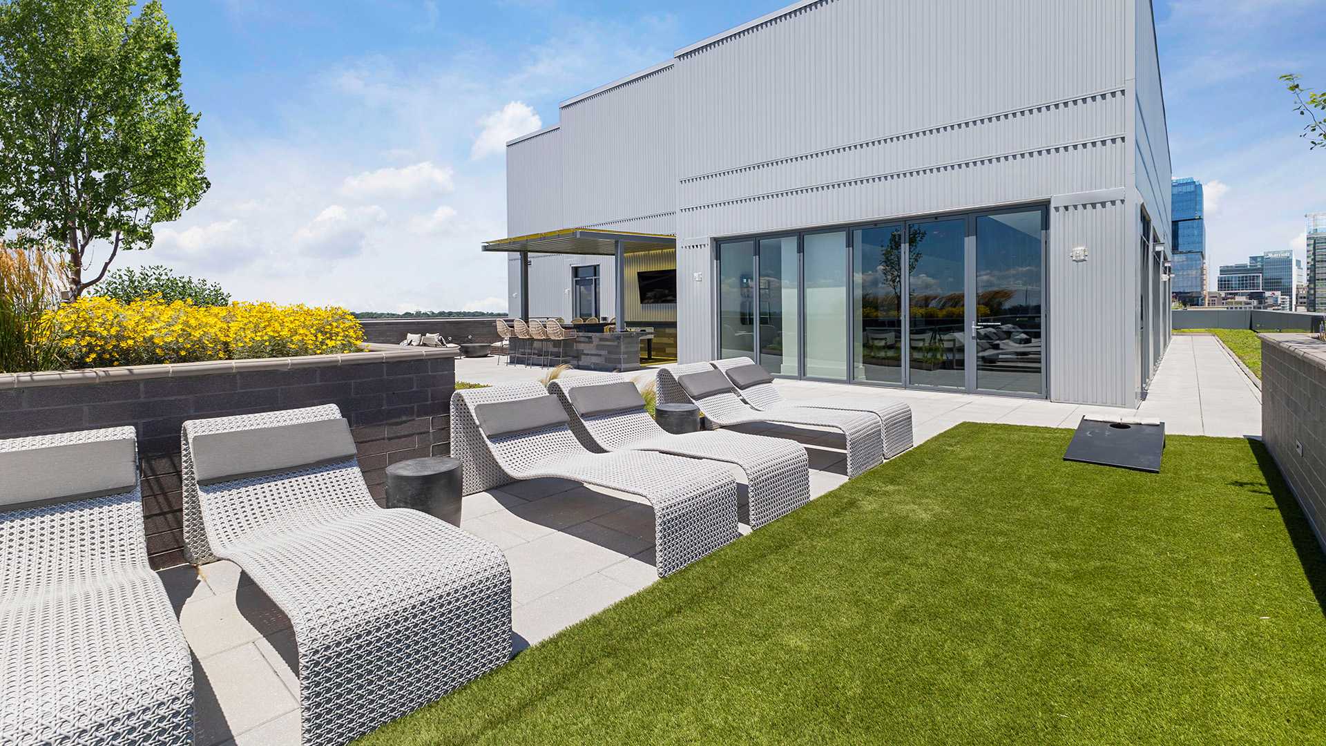 Pet-friendly Bethesda Apartments - The Camille - Rooftop Deck