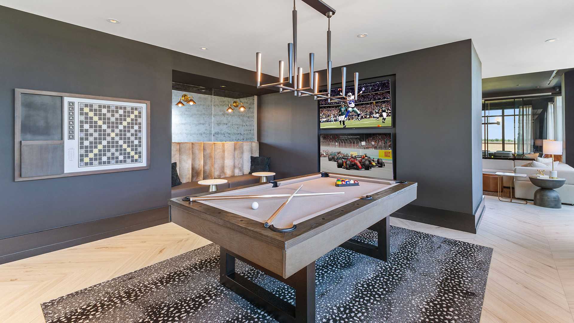 1 Bedroom Apartments Bethesda - The Camille Apartments - SkyLounge