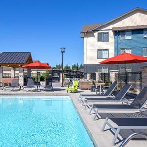 Victory Flats at Elmonica Station Apartments - Beaverton