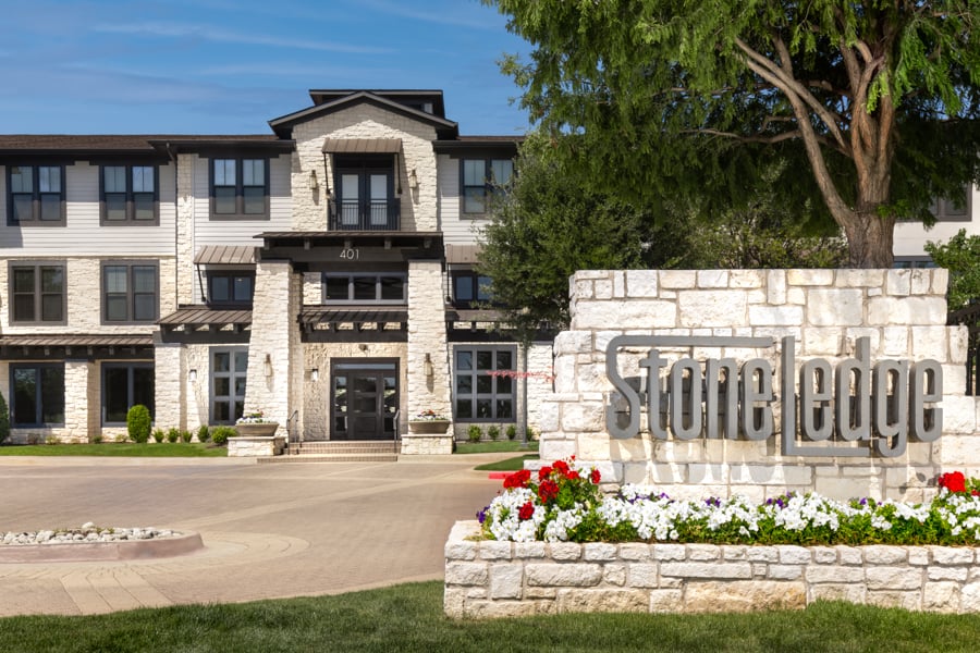 Grapevine, Texas Apartments for Rent StoneLedge Apartments