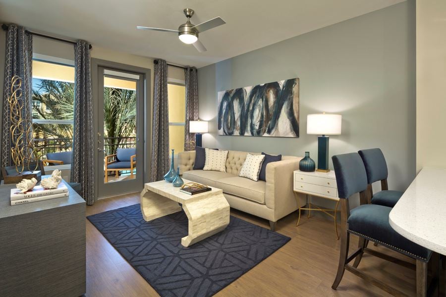 District at Biltmore Luxury Apartments in Biltmore, Phoenix