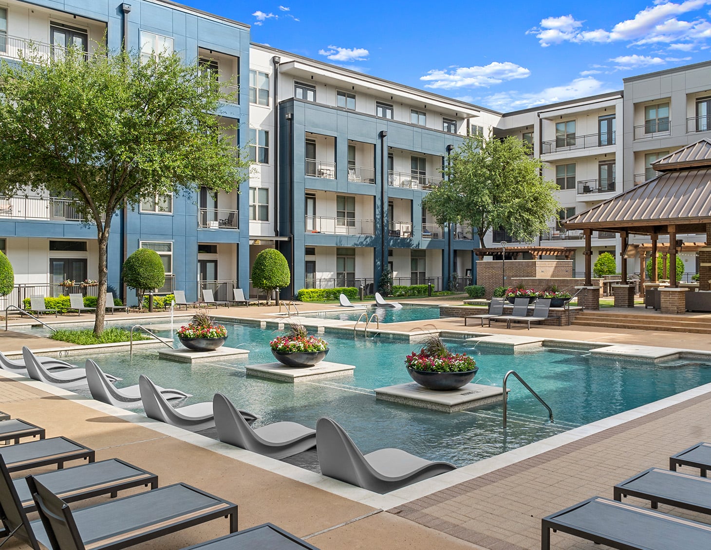 Simpson Housing - Strata Apartments Dallas - Homepage