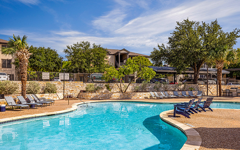 Settler's Ridge Apartments in Austin - Pool